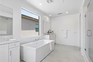 24208 N Corte Alegra, Valencia, CA 91354 - Photo 34