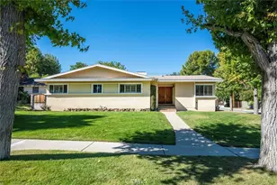 25085 Highspring, Newhall, CA 91321 - Photo 2