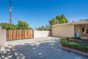25085 Highspring, Newhall, CA 91321 - Photo 42