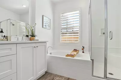 26425 Choral Lane, Saugus, CA 91350 - Photo 18