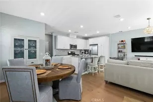 26425 Choral Ln, Saugus, CA 91350 - Photo 4