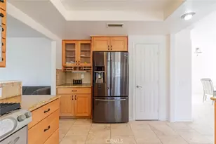 310 Susan Ct, Palmdale, CA 93551 - Photo 10