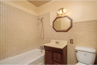 632 E 87th Place, Los Angeles, CA 90002 - Photo 4