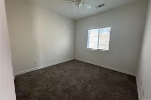 308 Acacia, Bakersfield, CA 93305 - Photo 10