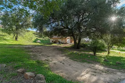 7254 Studio Road, Canoga Park, CA 91304 - Photo 42