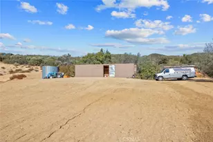 11551 Lonesome Valley, Leona Valley, CA 93551 - Photo 40
