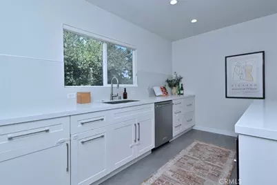 3753 Berry Drive, Studio City, CA 91604 - Photo 12