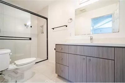 18347 Saticoy #28, Reseda, CA 91335 - Photo 10