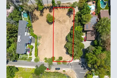 11464 Canton Drive, Studio City, CA 91604 - Photo 18