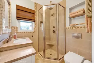 3374 Floyd, Los Angeles, CA 90068 - Photo 22