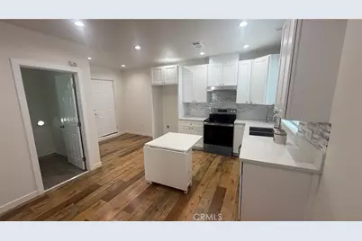 11319 Glenoaks, Pacoima, CA 91331 - Photo 8