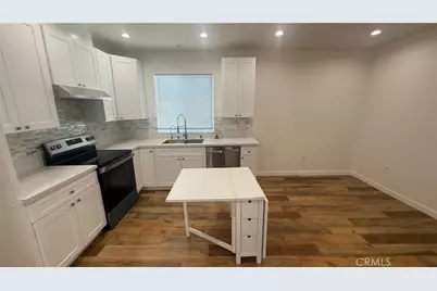 11319 Glenoaks, Pacoima, CA 91331 - Photo 10