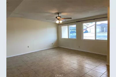 8580 Jacaranda Avenue, California City, CA 93505 - Photo 4