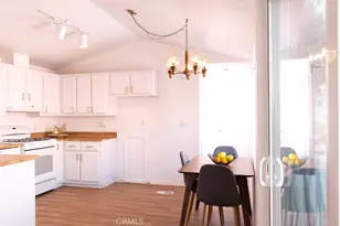 1887 Club Dr, Pomona, CA 91768 - Photo 6