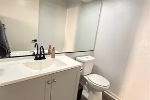 11068 Sharp, Mission Hills (San Fernando), CA 91345 - Photo 30