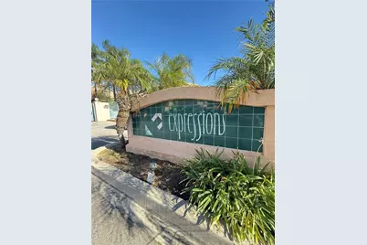 11068 Sharp #H, Mission Hills (San Fernando), CA 91345 - Photo 2