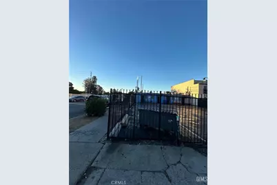 1303 W Willow, Long Beach, CA 90810 - Photo 16