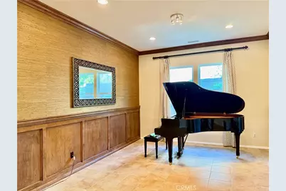 20318 Via Urbino, Porter Ranch, CA 91326 - Photo 8