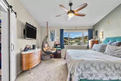 27547 Saffron, Saugus, CA 91350 - Photo 38