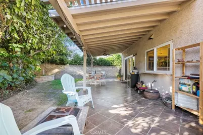 27547 Saffron, Saugus, CA 91350 - Photo 28