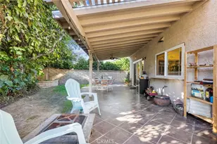 27547 Saffron, Saugus, CA 91350 - Photo 28