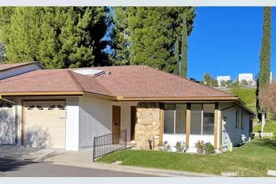 19433 Oak Crossing Road, Newhall, CA 91321 - Photo 2