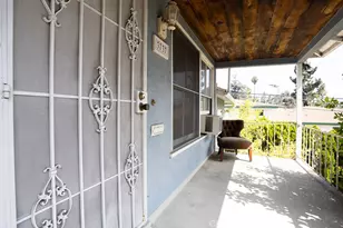 3735 Arbolada, Los Angeles, CA 90027 - Photo 28