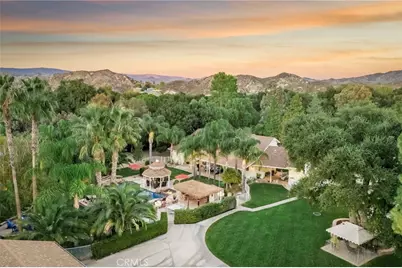 27767 Sand Canyon Road, Canyon Country, CA 91387 - Photo 2