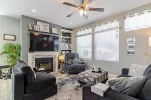 11 Oxford Way, Northridge, CA 91324 - Photo 2