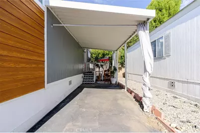 11 Oxford Way, Northridge, CA 91324 - Photo 30