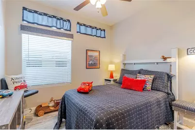 11 Oxford Way, Northridge, CA 91324 - Photo 16