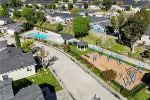 20066 Crestview, Canyon Country, CA 91351 - Photo 38