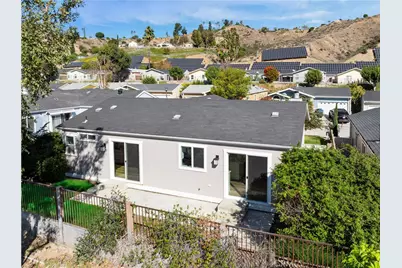 20066 Crestview, Canyon Country, CA 91351 - Photo 34