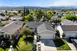 20066 Crestview, Canyon Country, CA 91351 - Photo 4