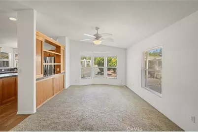 11401 Topanga #84, Chatsworth, CA 91311 - Photo 6