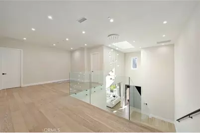 15547 Valley Vista Boulevard, Encino, CA 91436 - Photo 40