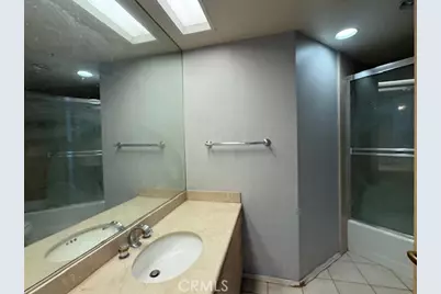 10490 Wilshire Boulevard #1602, Los Angeles, CA 90024 - Photo 34