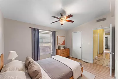 16079 Yarnell Street #B18, Rancho Cascades, CA 91342 - Photo 10