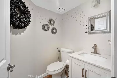 26530 Goldfinch, Canyon Country, CA 91351 - Photo 12