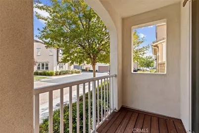 24359 Verdugo, Valencia, CA 91354 - Photo 2