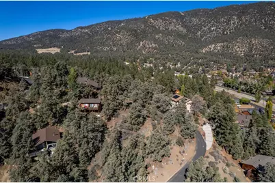 16524 Oakwood Court, Pine Mountain Club, CA 93222 - Photo 16