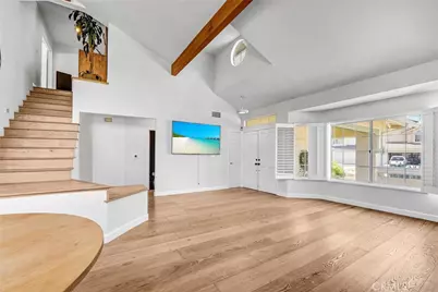 22411 Holly Court, Saugus, CA 91390 - Photo 6