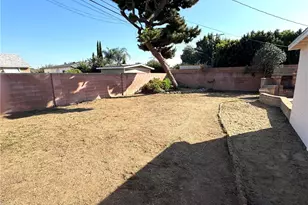 8836 Tyrone, Panorama City, CA 91402 - Photo 20