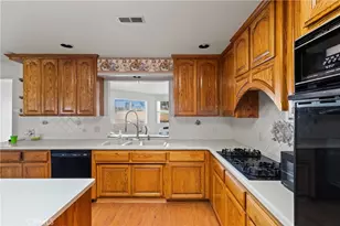 2110 W Ave M8, Palmdale, CA 93551 - Photo 14