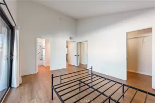 5070 Kester Ave, Sherman Oaks, CA 91403 - Photo 18