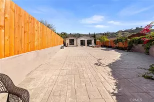 8369 Vine Valley Dr, Los Angeles, CA 91352 - Photo 60