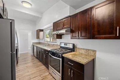 1004 W J14, Lancaster, CA 93554 - Photo 16