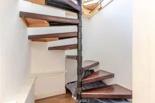 21410 Wahoo Trail, Chatsworth, CA 91311 - Photo 20