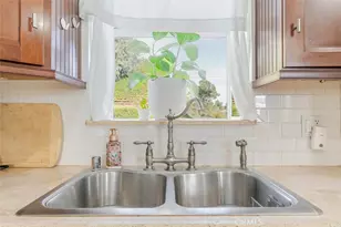 21410 Wahoo Trail, Chatsworth, CA 91311 - Photo 14