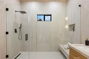 17446 Hatteras St, Encino, CA 91316 - Photo 16